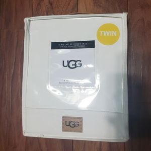 UGG twin sheet set white